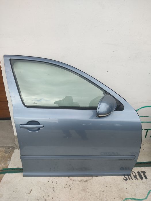 Дверка передня шкода Октавія А5 Skoda Octavia A5