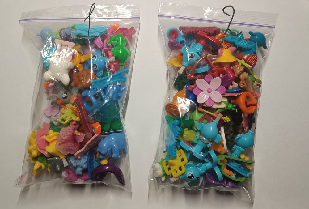 Лот Кіндер іграшок зборка Kinder