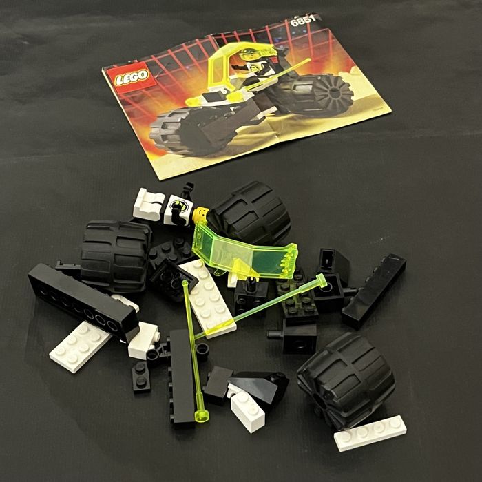 6851 LEGO Trzykołowy pojazd kosmiczny