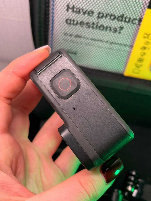 Екшн-камера GoPro Hero 11 зі штативом Volta