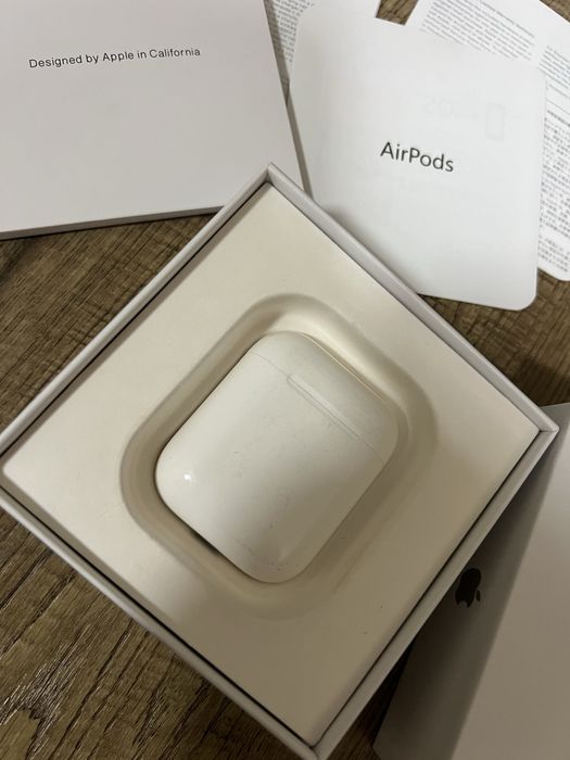 AirPods 1 навушники