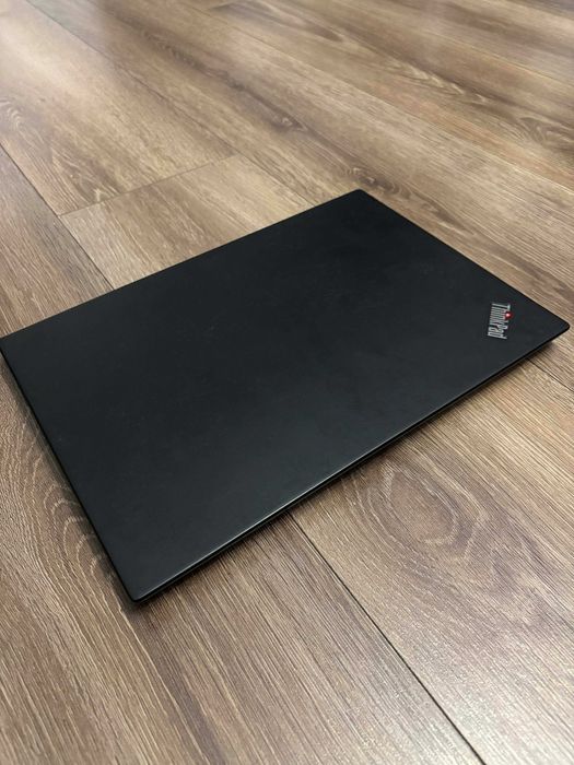 ThinkPad X390 | NOWA BATERIA | i5-8th | 8GB | Szybki SSD NVMe | Win 11 Pro