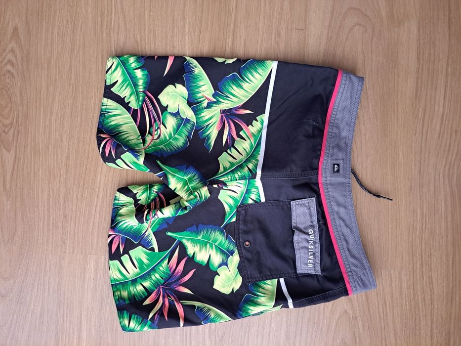 Calções de banho Quiksilver para rapaz