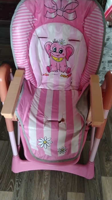 Стульчик для кормления