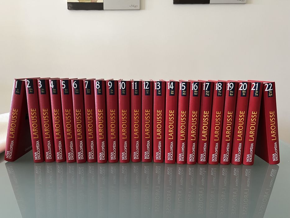 Nova Enciclopédia Larousse