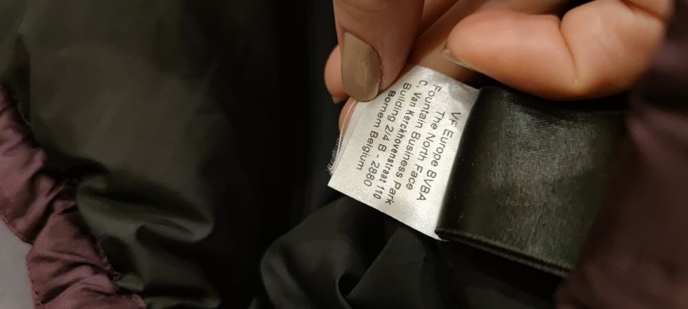 Продам пуховик the nort face