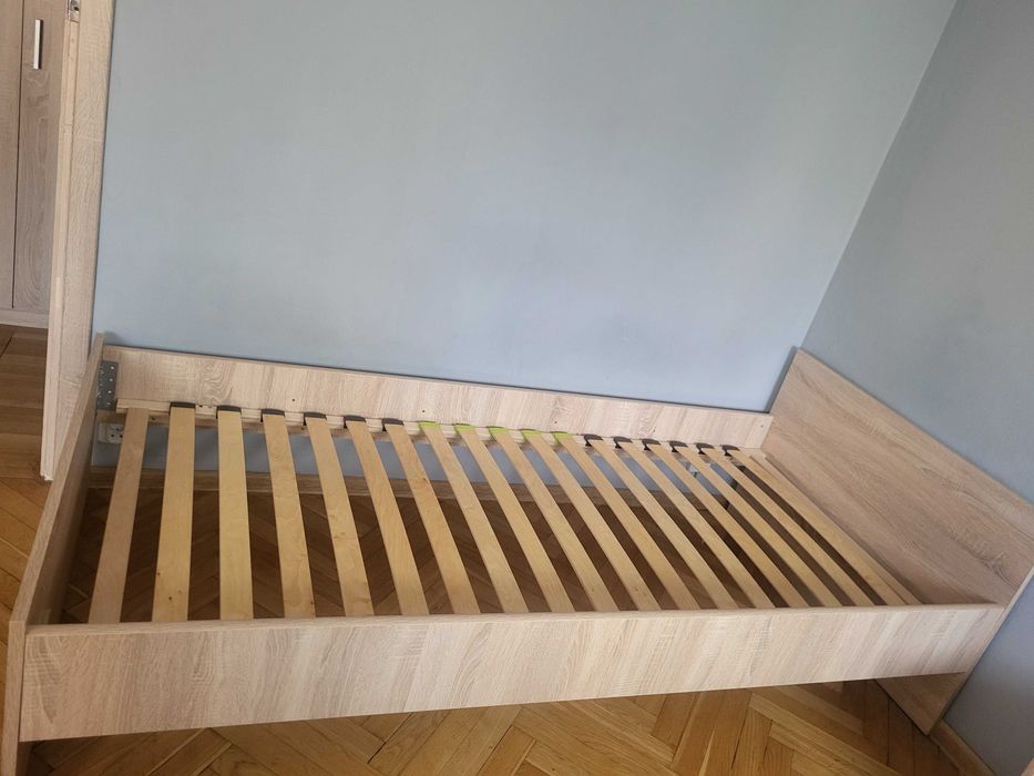 Sprzedam łóżko 90x200