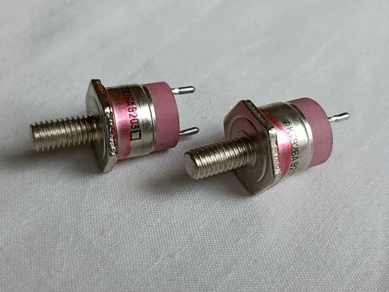 Транзисторы КТ926А