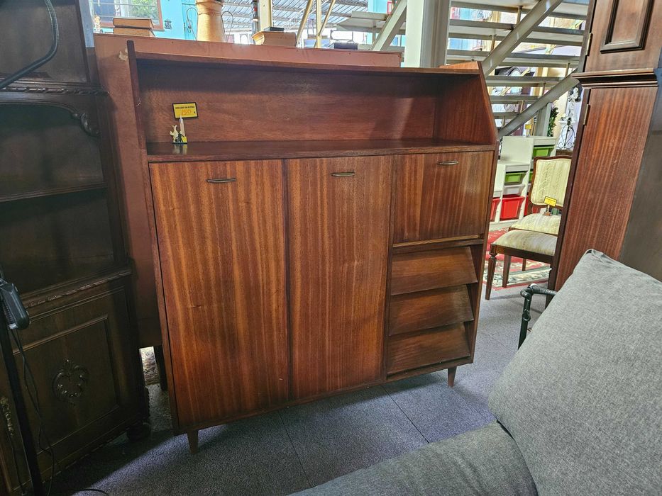 Móvel vintage - Bom estado geral