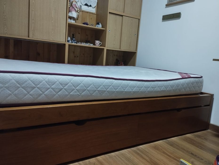 VENDO Cama e estrado
