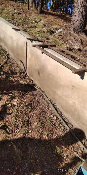 Serras antigas de madeira