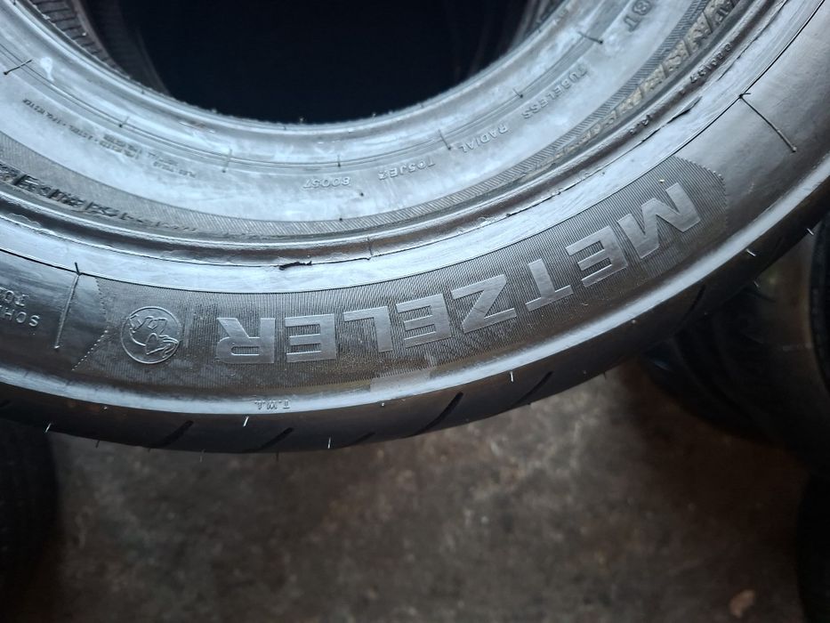 Мотошини 3,25 19 Metzeler Metzeler sportec klassik.