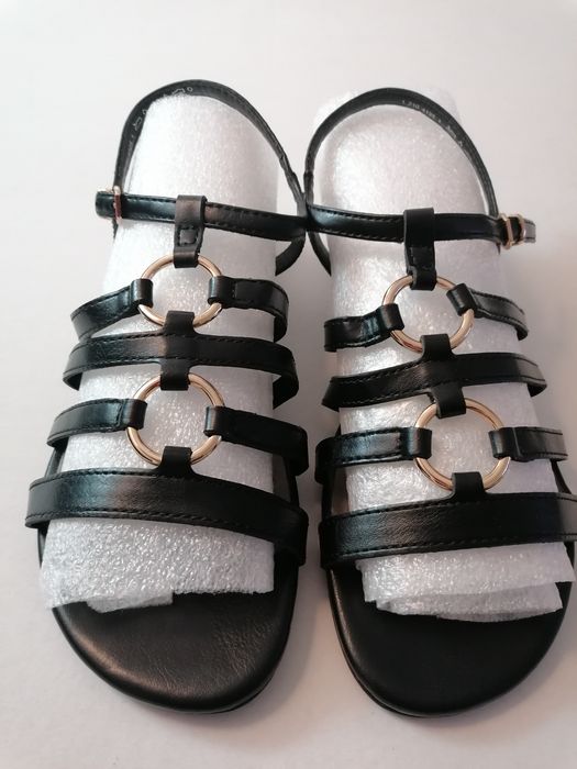 Graceland Black Sandals Size 39, New