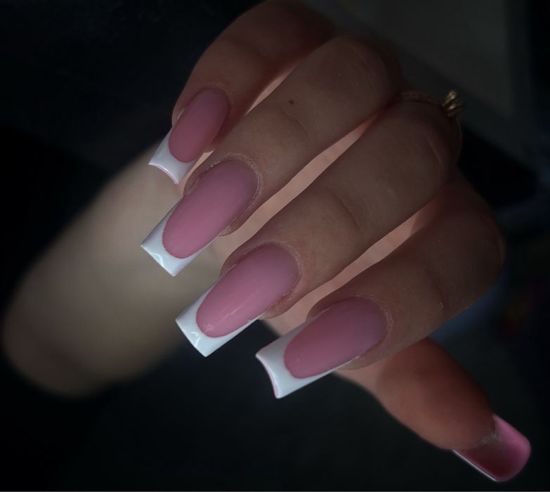 Манікюр/педикюр Васильків