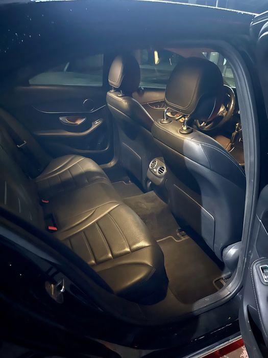 Продам Mersedes Benz C 300, 2016 р.в.  2 л. турбо задній привод