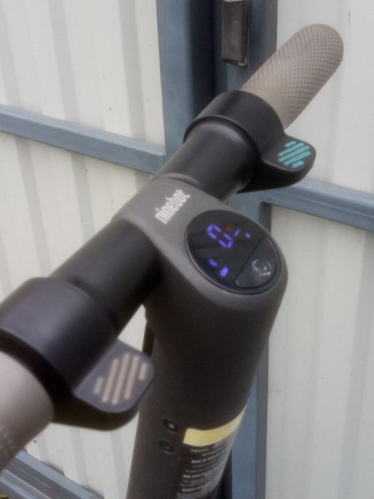 Електро самокат ))