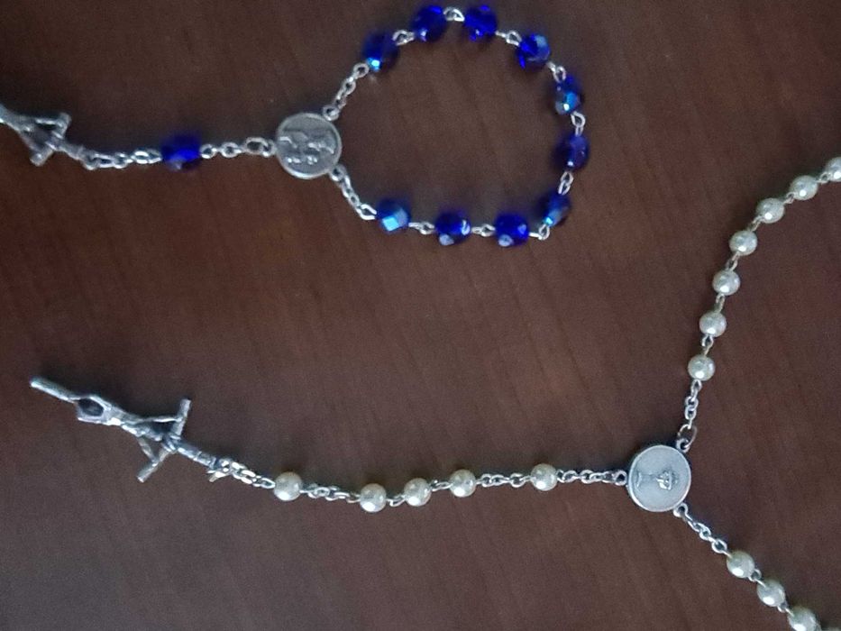 Piękne dewocjonalia z ksiązką