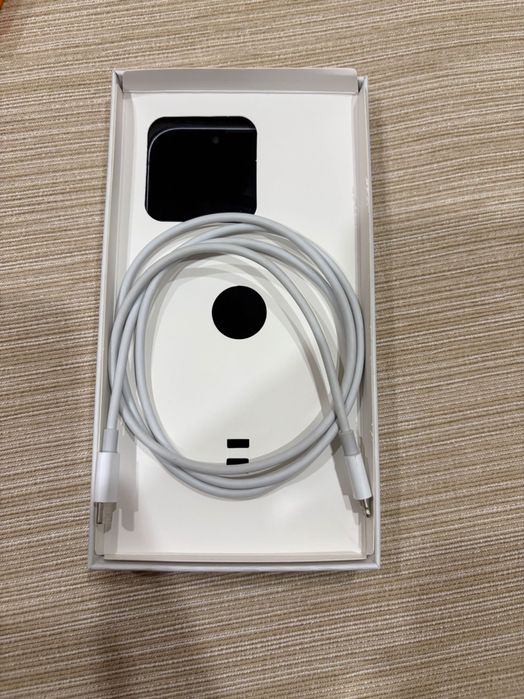 iPhone 14 funcional ou para peças