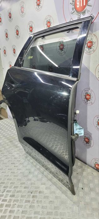 Двері задні праві Mazda CX9 2016+