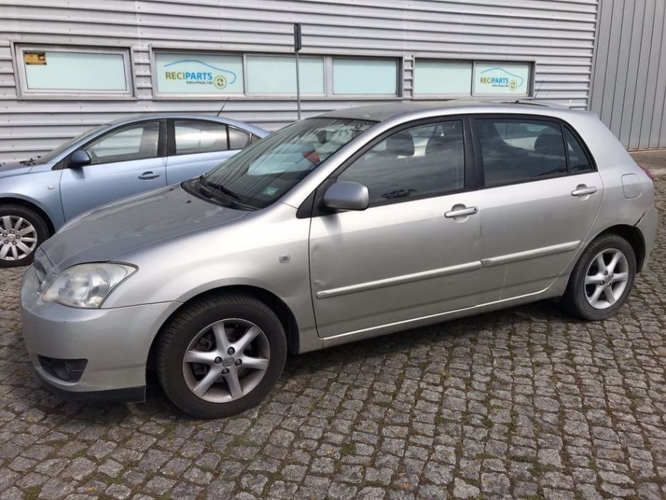 Toyota Corolla E12 1.4 D-4D 5P 2005  - Para Peças