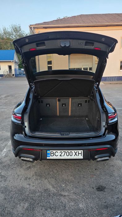 Porsche Macan 2024 VIN WP1AA2A54RLB19350 фото оголошення 2 з 22
