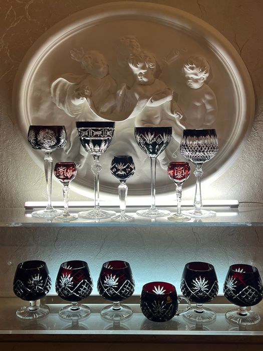 Кольоровий кришталь, келихи, цветной хрусталь