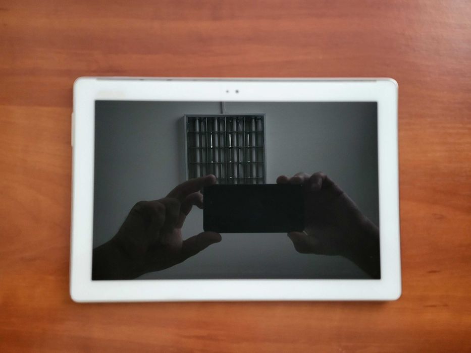 Планшет Asus ZenPad 10