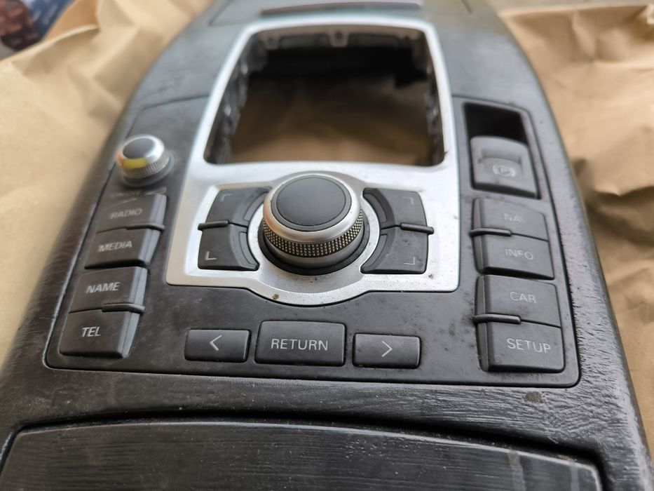 Consola Central e Motor arranque A6 2.0 automática 2009