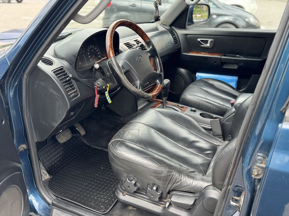 Продам Hyundai Terracan 2.9crdi автомат в Харькове!!
