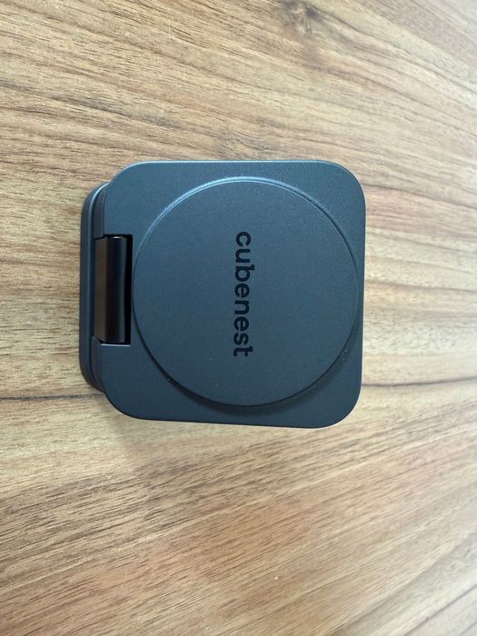 Беспроводное зарядное устройство Cubenest E310 Pro 3-в-1 с креплением MagSafe, 20 Вт