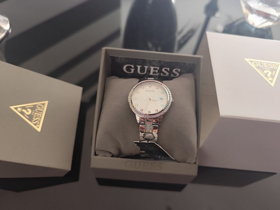 Relógio Guess novo com etiqueta e fatura