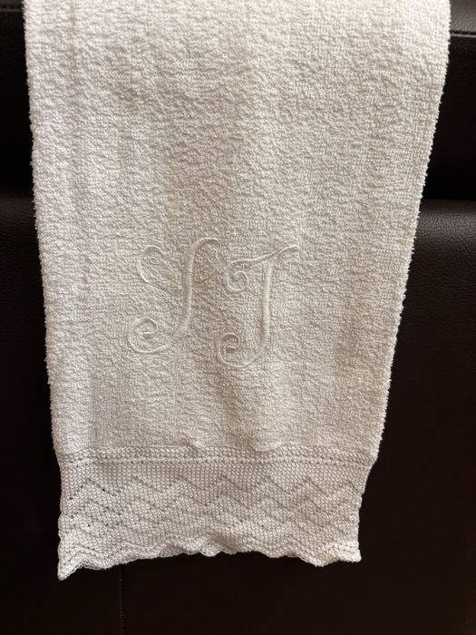 Toalha de algodão com bordado [137x 62 cm]