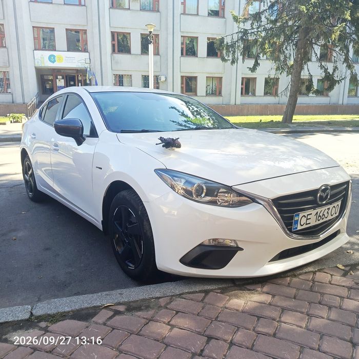 Mazda 3 2015 рік 2.0 SkyActiv