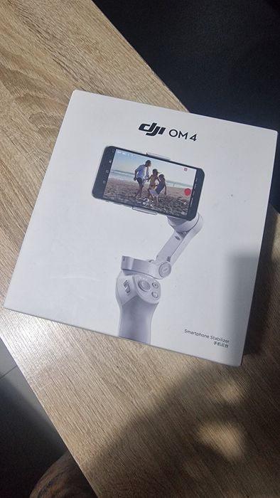 Gimbal dji Osmo Mobile 4 pro