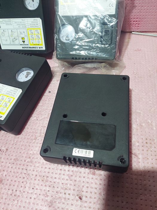 Автокомпрессор, насос підкачки Mazda 3, 6. Мазда