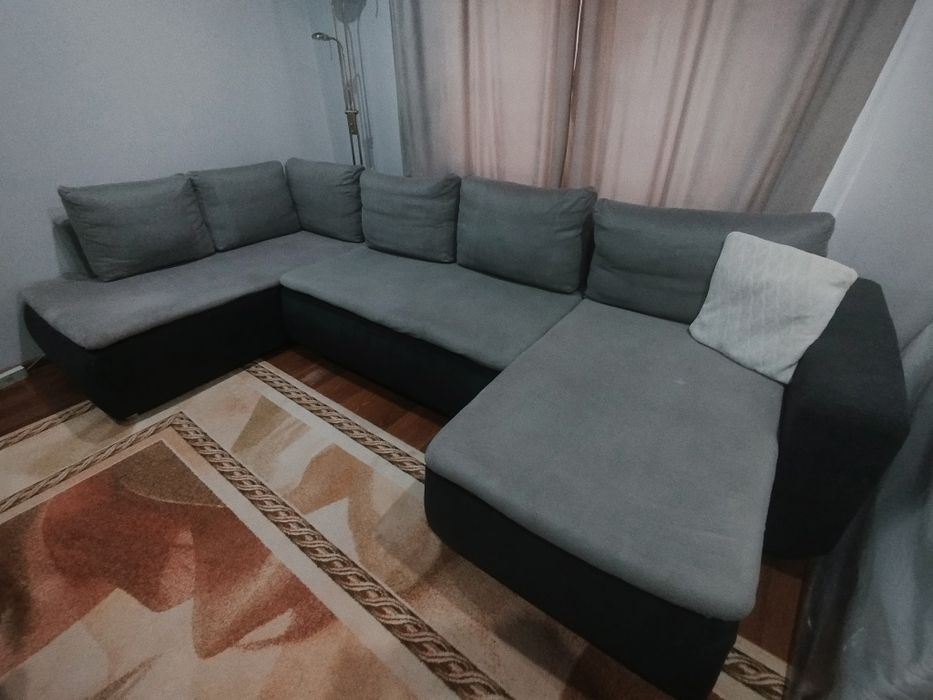 Narożnik typu U z funkcją spania