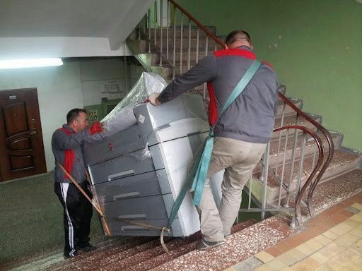 Услуги грузчиков в Киеве. Быстро, аккуратно! Больше 10 грузчиков