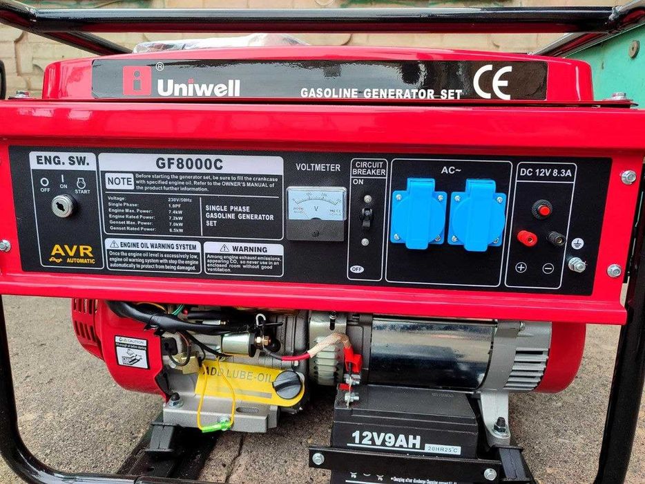 Бензиновый генератор Uniwell GF8000C 8 КВТ