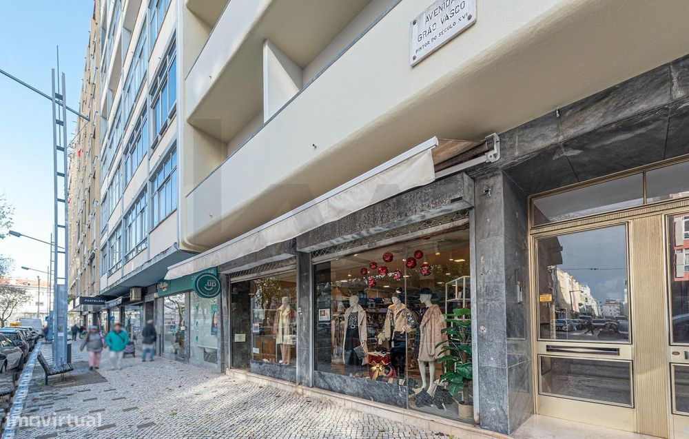 Loja 2 Pisos - Benfica - Av. Grão Vasco - Rendimento Mensal 3.000€ (op