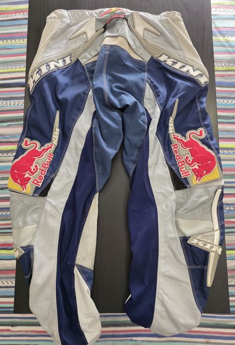 Equipamento Fato Ktm Kini Red Bull