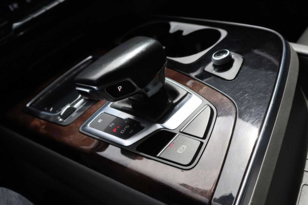 Audi Q7 3.0T      2018