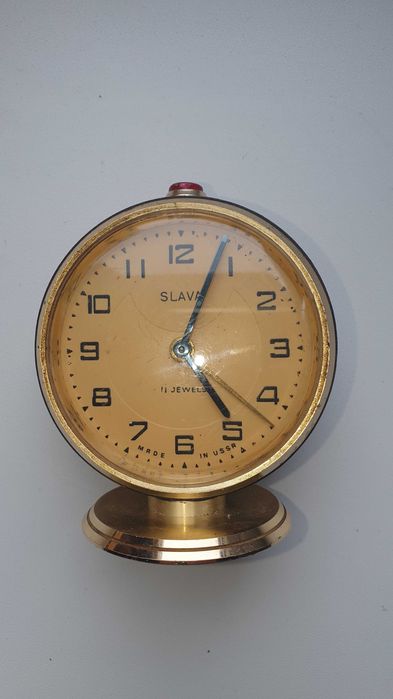 Часы SLAVA  jewels СССР