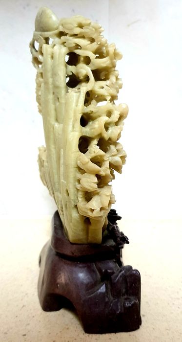 Magnífica antiga escultura asiática Deusa Guanyin em pedra de sabão