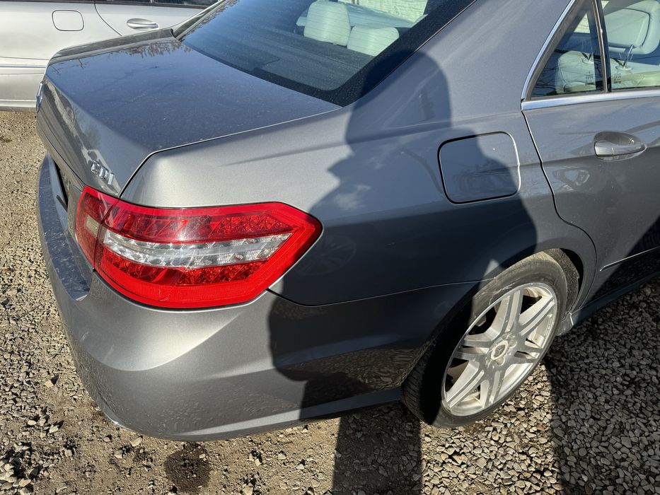 Четверть поріг ланжерон дах  Mercedes W212 E - klass