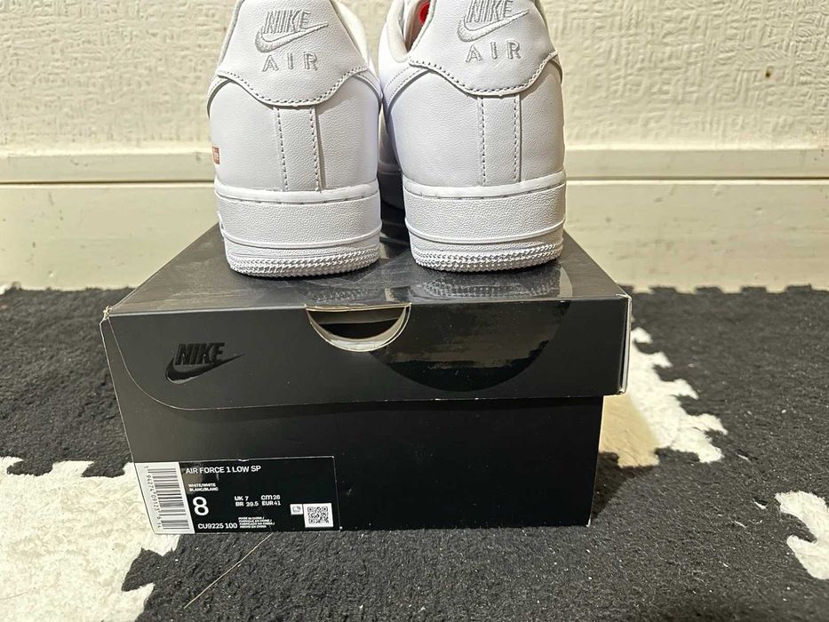 Nike_Air_Force_1_Low_Supreme_Biały R.42