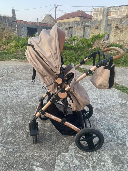 Carrinho bebé como novo