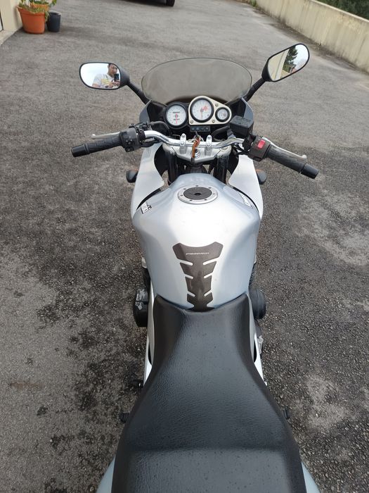 Kawasaki zr7s 750cc