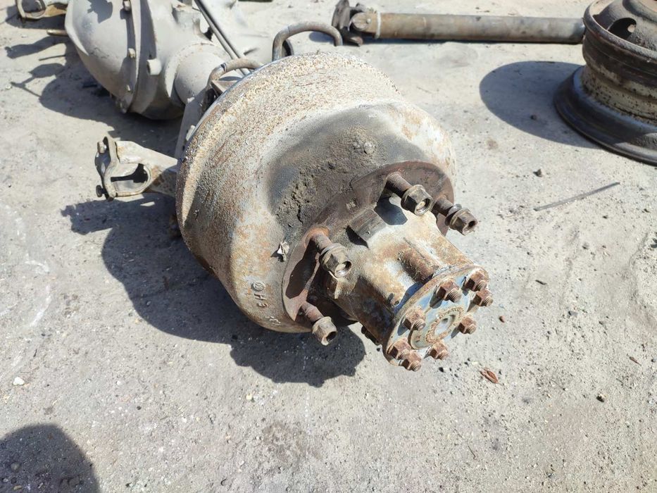 Продам задній міст Мерседес 809