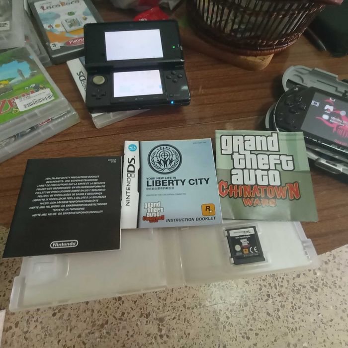 Vários jogos para Nintendo DS, 3DS, PS3 e PSP