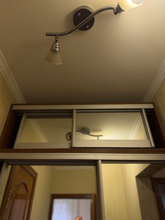 Продам Шафу-купе з кутовими полицями | Миколаїв